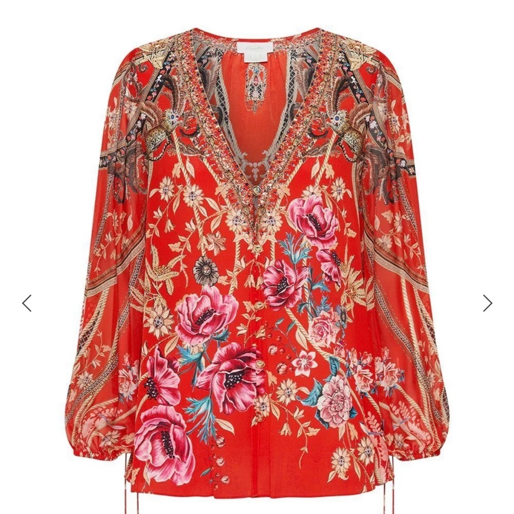 CAMILLA Lace Up Side Blouse
And The Queen Wore Red 
Sx XL